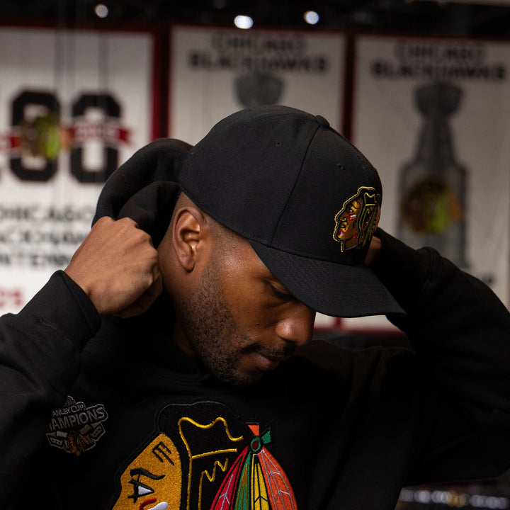 Mitchell &amp; Ness Chicago Blackhawks Dynasty Snapback