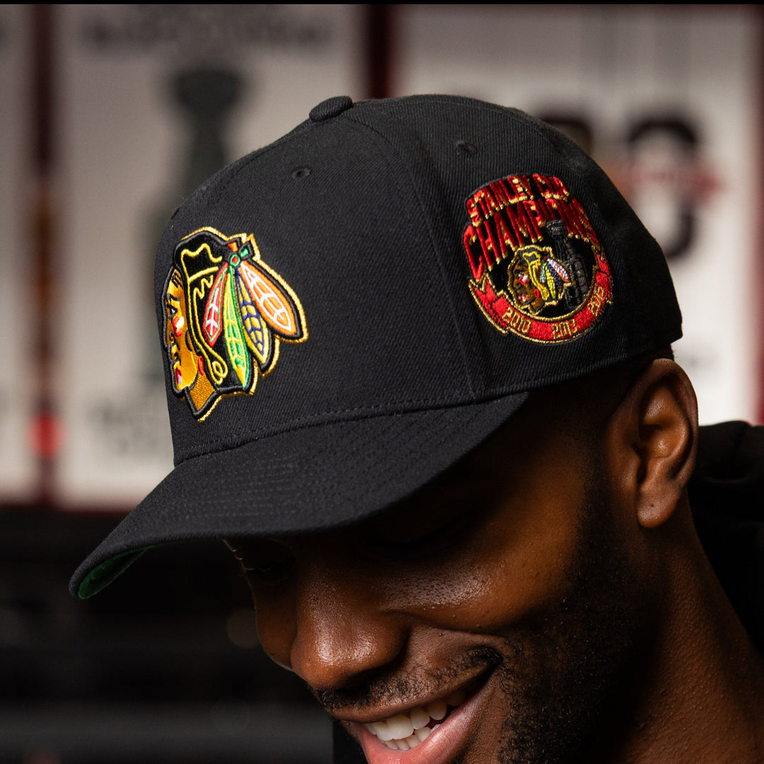 Mitchell &amp; Ness Chicago Blackhawks Dynasty Snapback