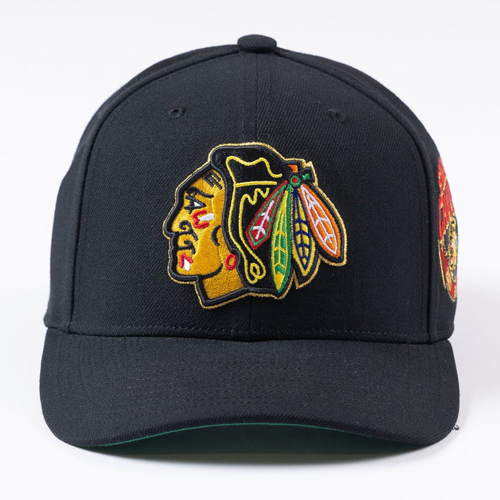 Mitchell &amp; Ness Chicago Blackhawks Dynasty Snapback