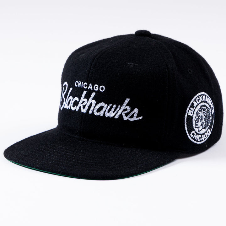 Mitchell &amp; Ness Chicago Blackhawks Vintage Fit Script Adjustable Hat