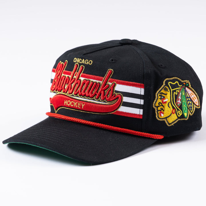 Mitchell &amp; Ness Chicago Blackhawks Jersey Stripe Tail Sweep Snapback