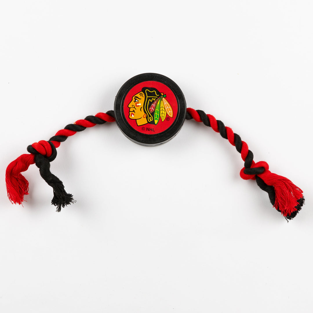 Chicago Blackhawks pet toy in shape of puck and rope - front lay flat